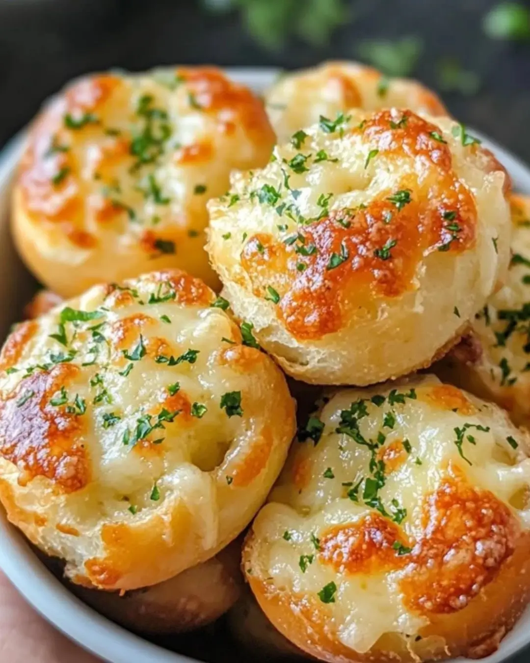 Cheesy Garlic Bread Bites