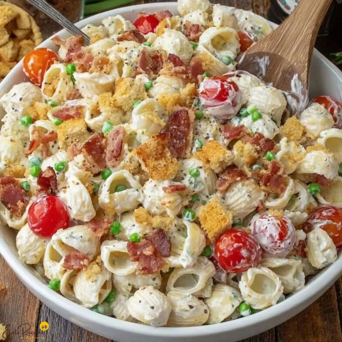 Easy Bacon Ranch Pasta Salad